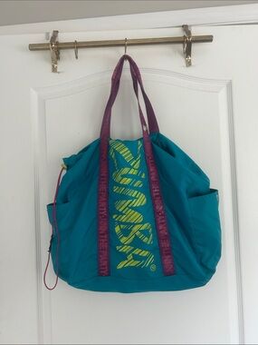 Zumba large Fitness Teal Tote with Purple Handles and Yellow Logo READ